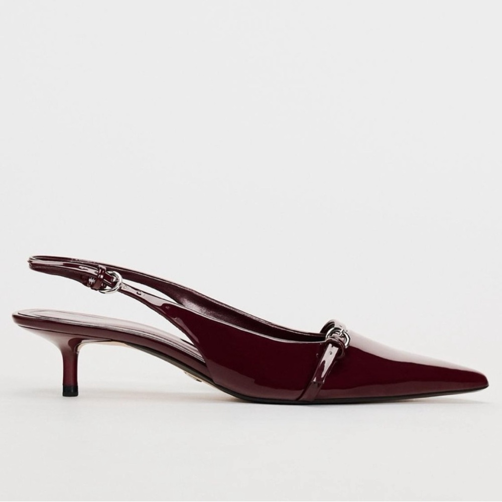 Zara NWT burgundy faux leather patent kitten heels - size 38 - Picture 3 of 6